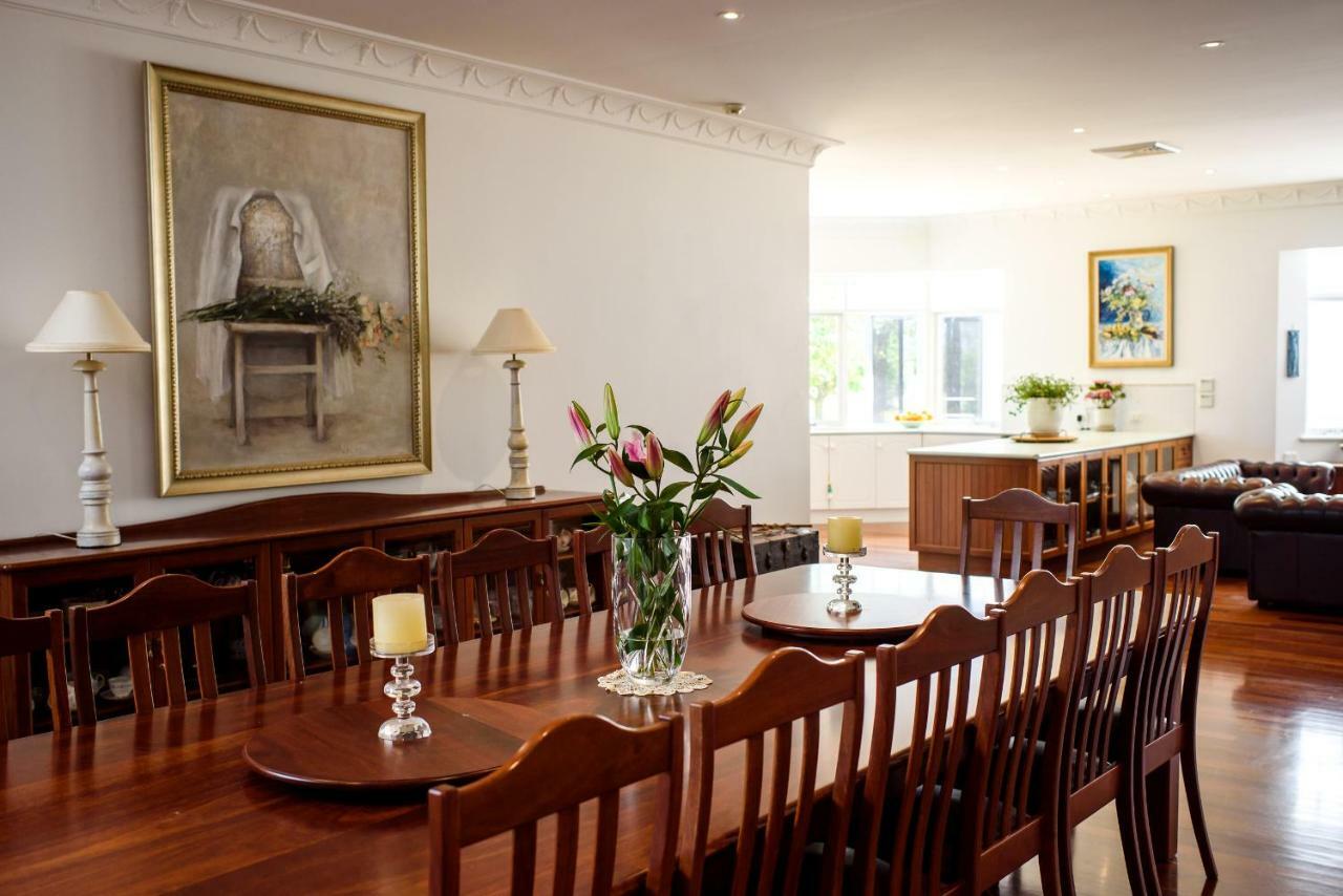 Fairlawn Estate Guest House Busselton Bagian luar foto